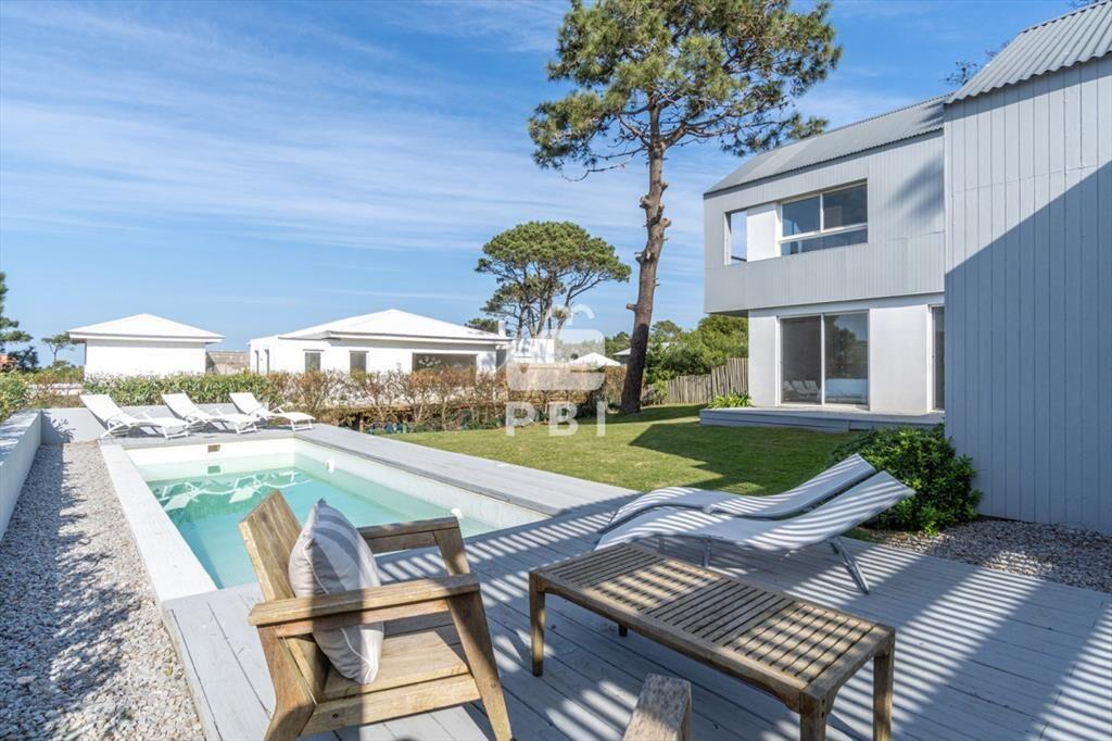 Venta de Residencia Premium en Barrio Privado -