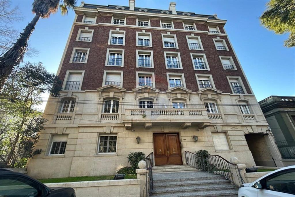 VENTA Apartamento 3 dorm gje, con renta, Pocitos
