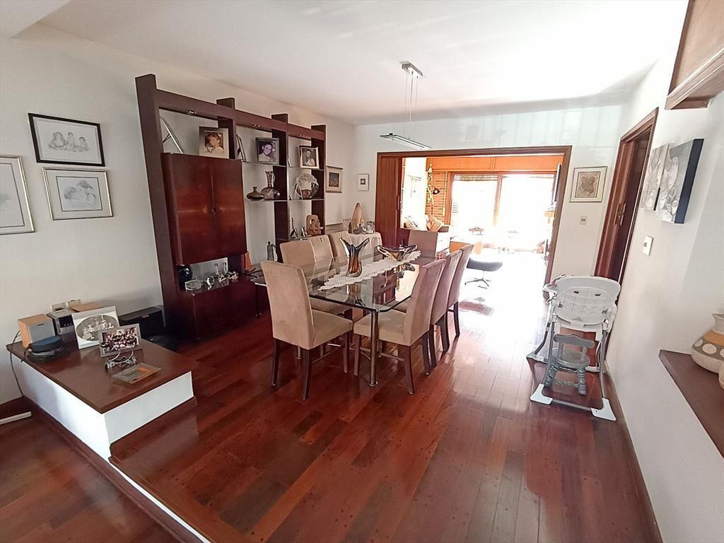 Venta Casa. 4 Dor, estar c/hogar, fondo con parrill, gje x3