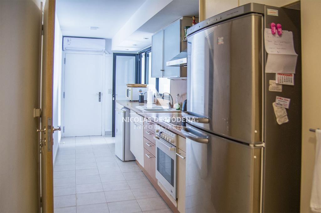 Apartamento de 3 dormitorios ensuite en primera