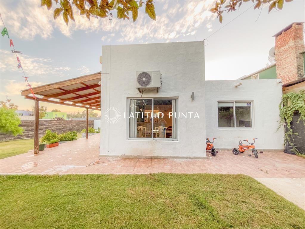 Casa 2 dormitorios en Balneario Buenos Aires con