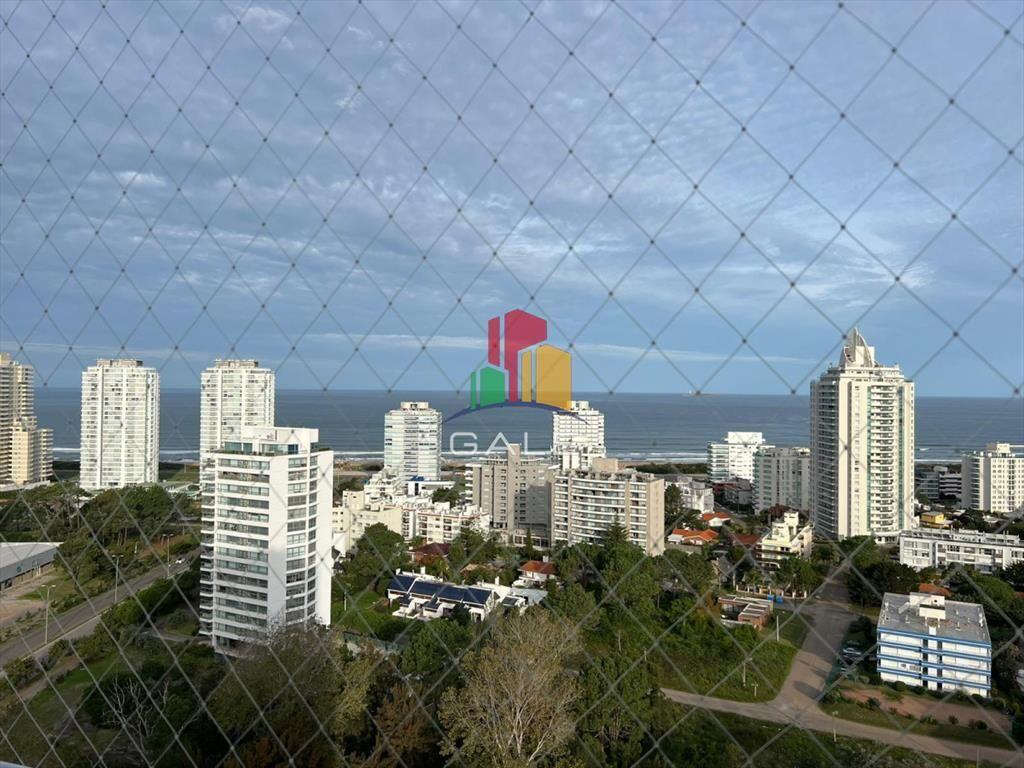 Apartamento de 2 dormitorios en Roosevelt - Punta