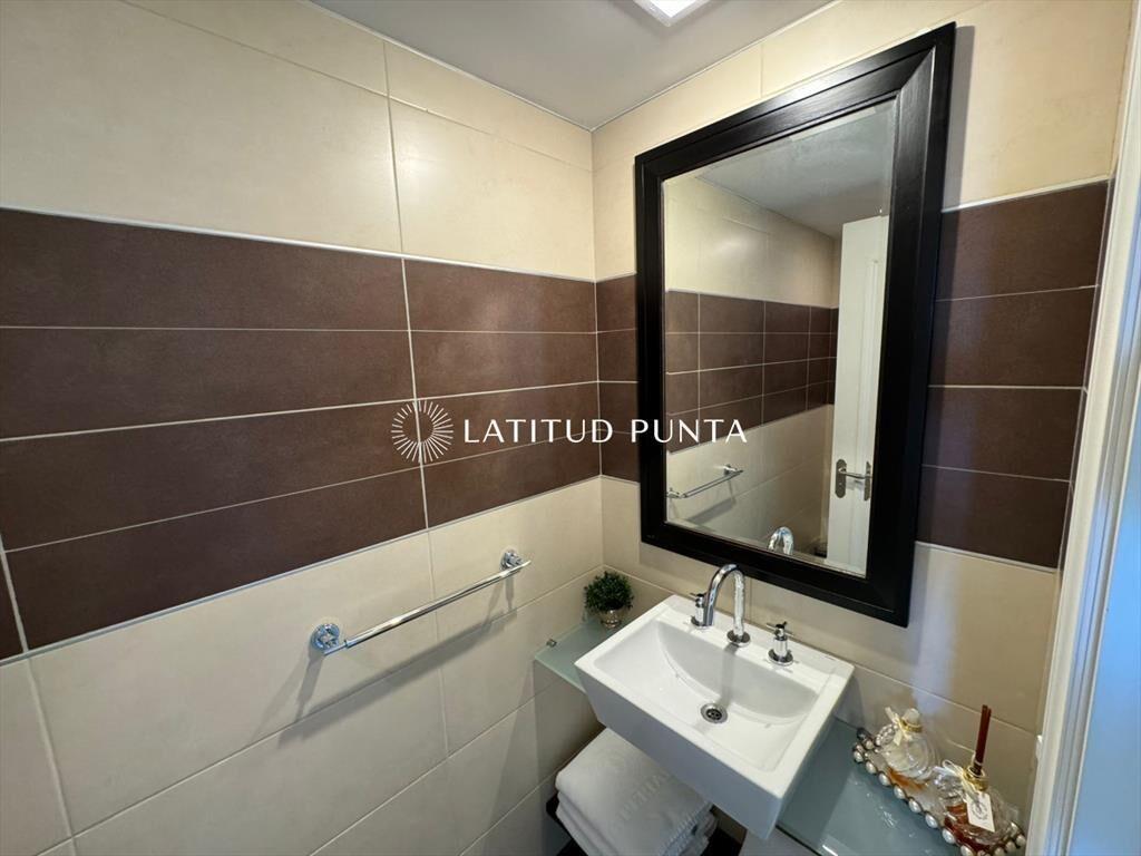 Apartamento 3 dormitorios en suite. Brava