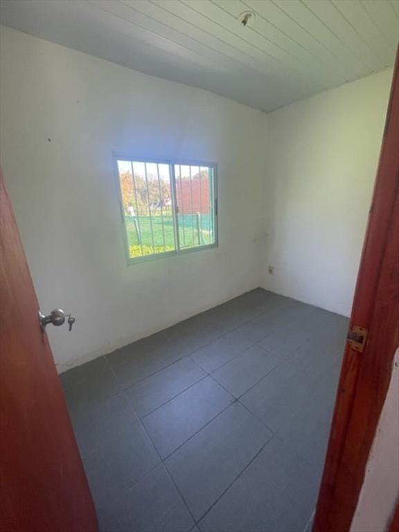 Alquiler casa de 2 dormitorios en Joaquín Suárez