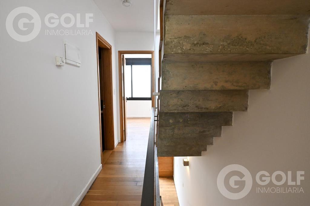 Venta de Apartamento loft de 2 dormitorios, terraza, parril