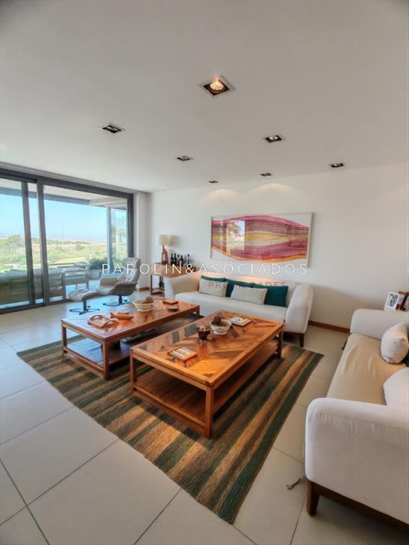 Departamento en Venta de 3 Dormitorios en Tiburon