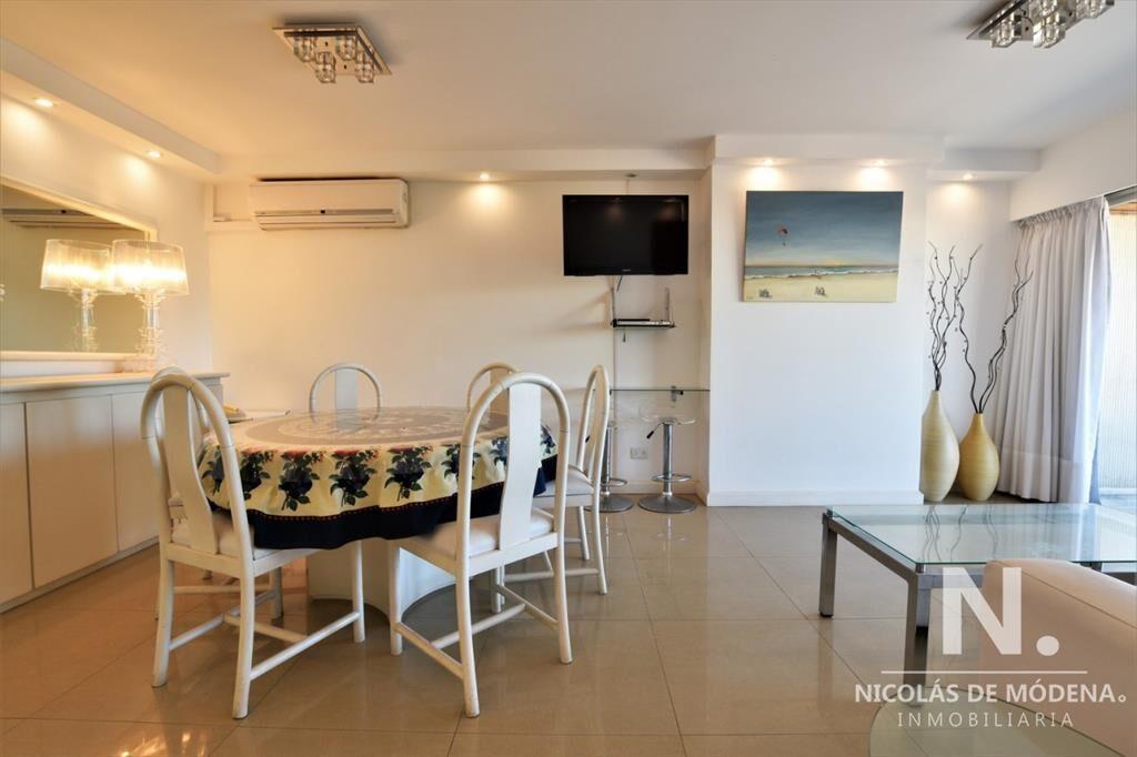 Venta de Apartamento 2 dormitorios, Península, Punta del E