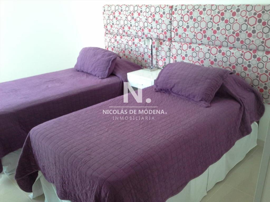 Departamento de 4 suites en venta, zona de la