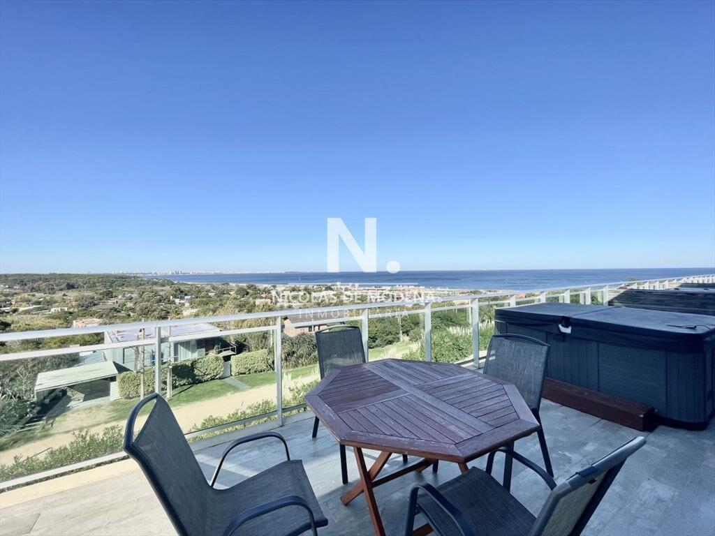 Venta Exclusivo Departamento - 2 dormitorios -