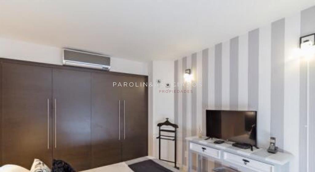 Hermoso apartamento en venta en piso alto en Yoo,