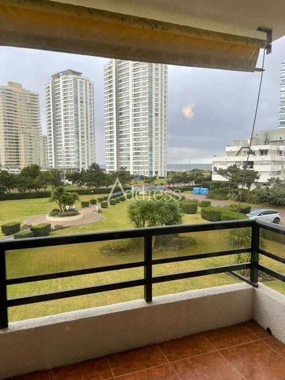 Apartamento en Punta del Este, Brava