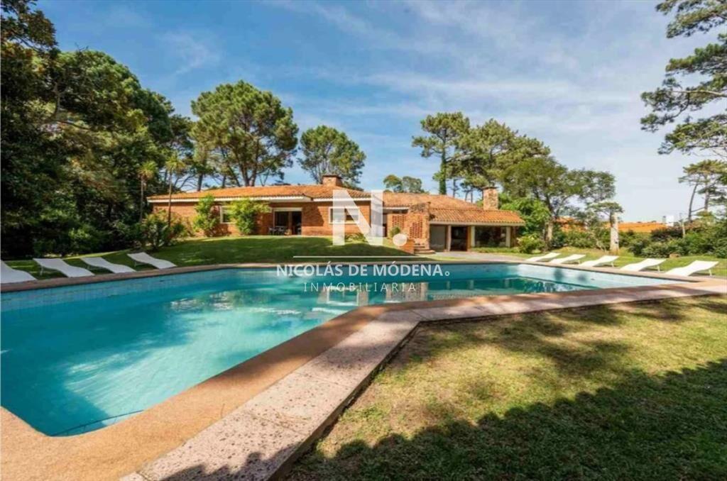 Casa en venta de 4 dormitorios en Playa del Este.