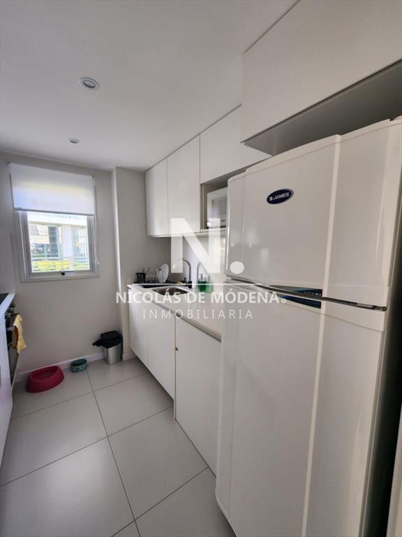 Departamento de 2 dormitorios en venta a metros