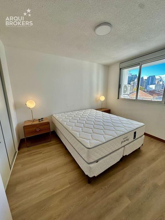 Apartamento de un dormitorio en alquiler en Tres Cruces - 8