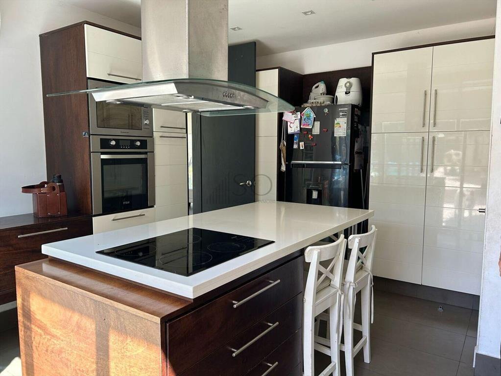 VENTA CASA 4 DORMITORIOS GRAN TERRENO PINAR SUR
