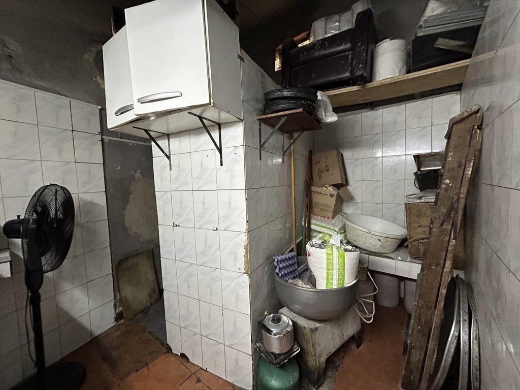 Venta de Local comercial con 263 Mts2 en Atahualpa