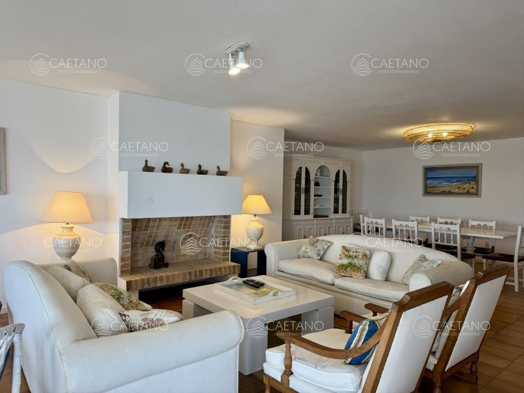 Venta apartamento 3 dormitorios. Punta del Este