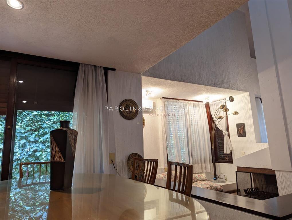 Hermosa y amplia casa en venta en Mansa, Punta del Este.