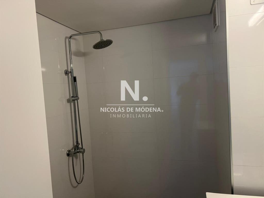 Venta Apartamento de 2 Dormitorios A Estrenar en Tres Cruce