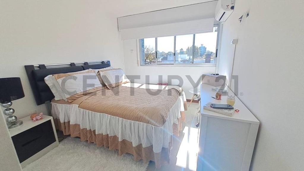 Venta apartamento amoblado|1dormitorio|3er piso ascensor|...