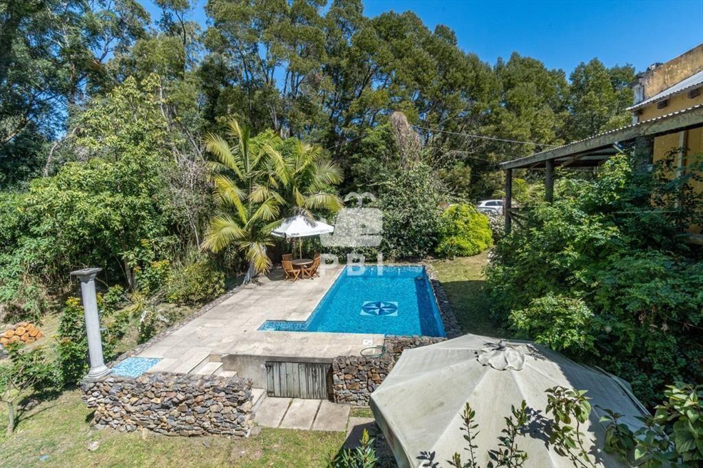 Casa de 5 DORMITORIOS en Punta Ballena, Punta - :