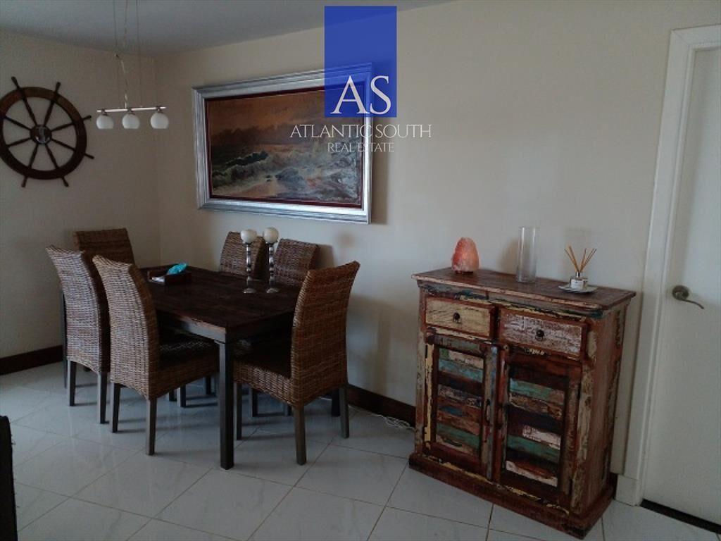 Apartamento moderno 3 dormitorios frente al mar