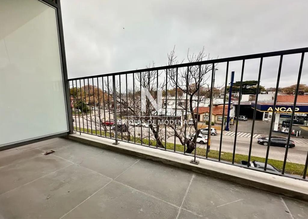 Luminoso Apartamento en Venta de 2 Dormitorios A