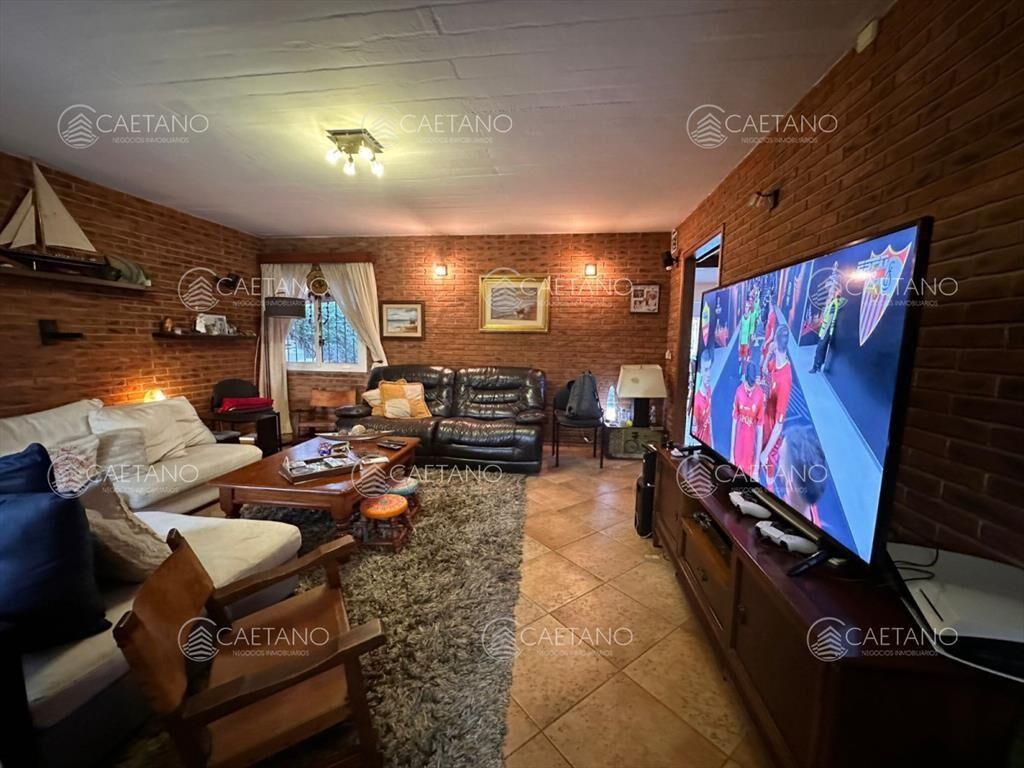 Venta casa 4 dormitorios. Playa mansa, Punta del