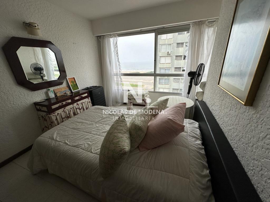 Vende Apartamento de 3 dormitorios en Brava,