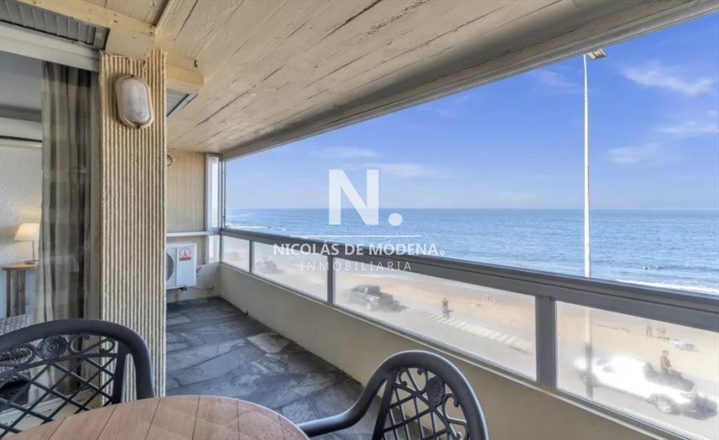 Apartamento en venta de 3 dormitorios en Punta