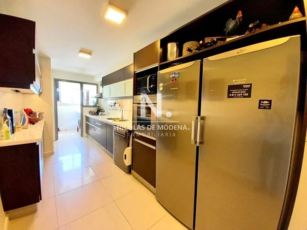 Apartamento de 3 dormitorios. Torre Imperiale.