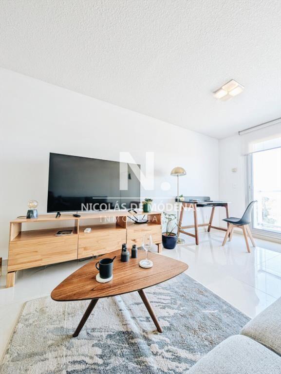 Hermoso apartamento 2 dormitorios por roosevelt