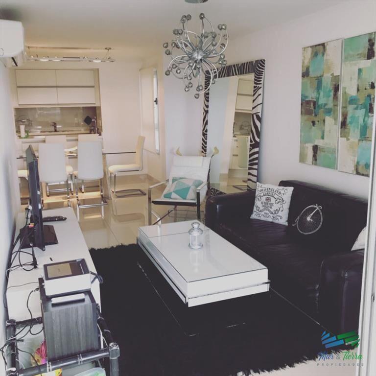En venta.. piso alto , torre de categoría con y