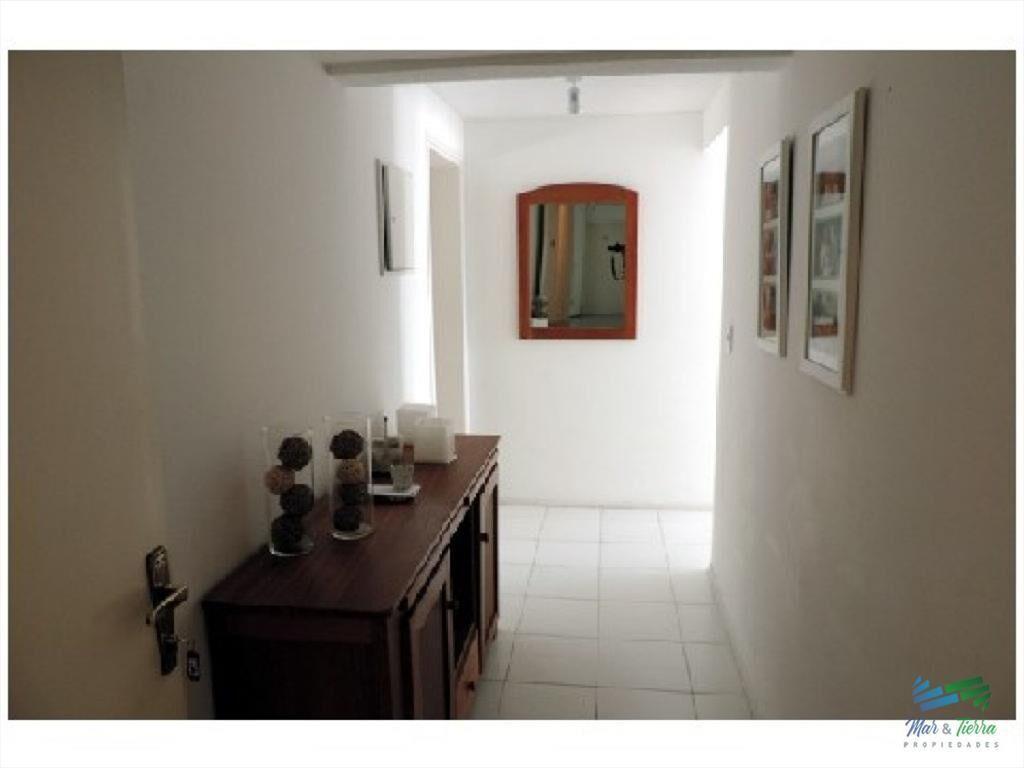Apartamento en Brava, 2 dormitorios *