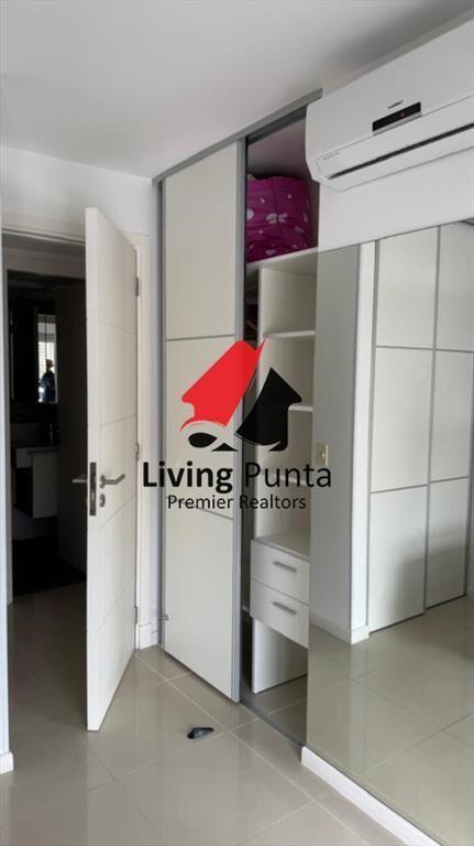 GRAN PLANTA EN TORRE CON SERVICIOS