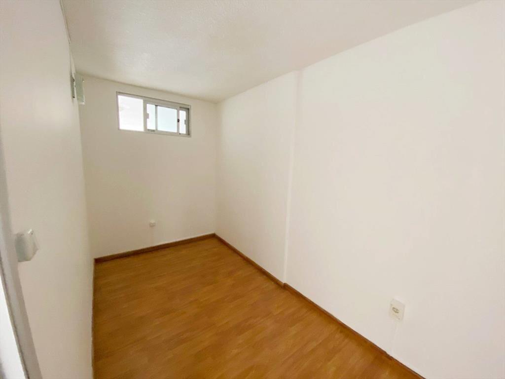 Venta de Oficina en Cordón CON RENTA!