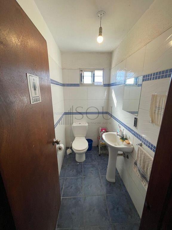 Venta depósito en Sayago