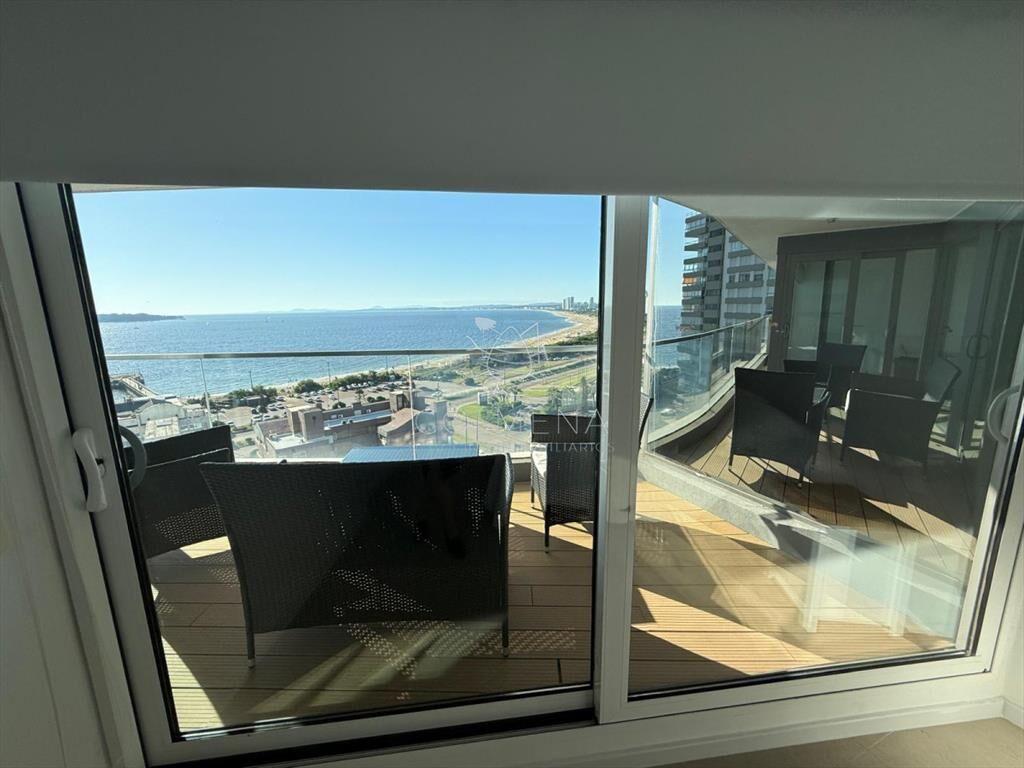 Alquiler de apartamento 4 ambientes - Peninsula, Punta del