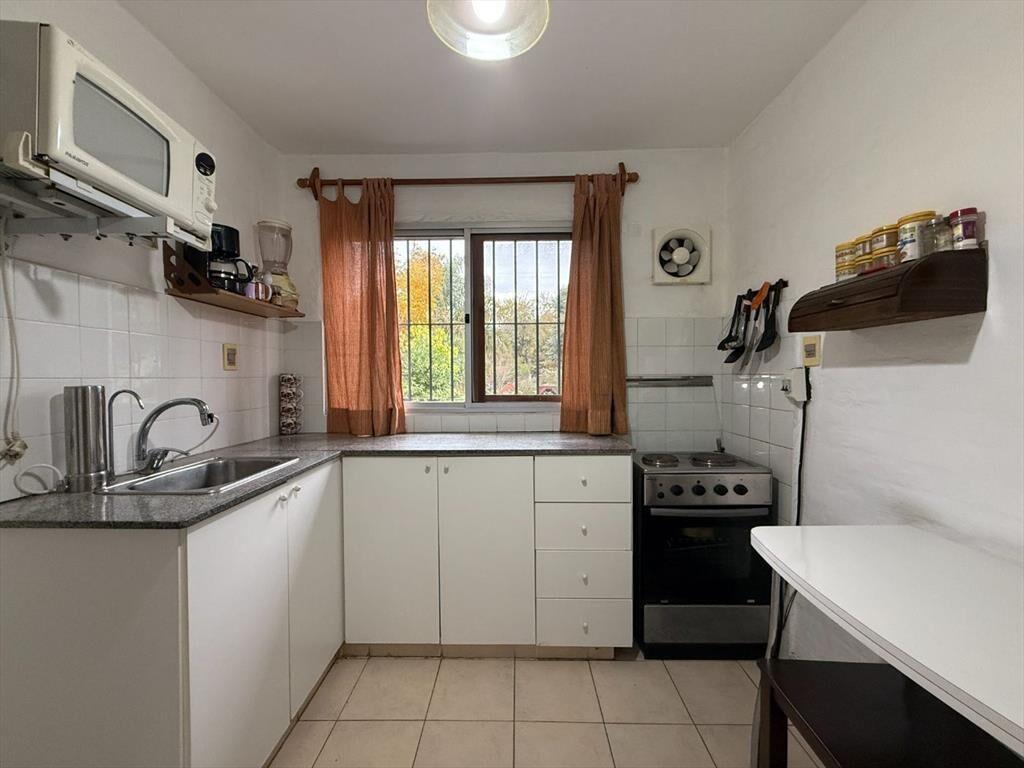 VENTA Apartamento 2 Dormitorios Villa Colon