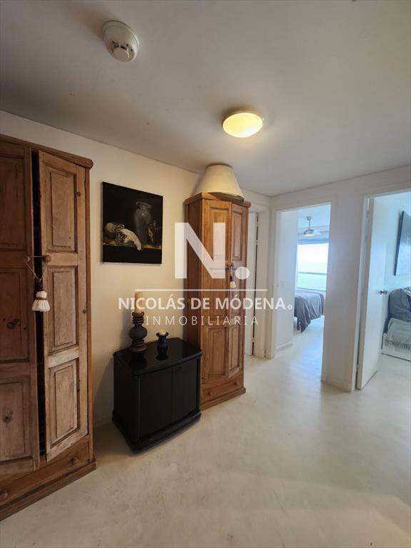 Departamento de 3 dormitorios en venta frente a
