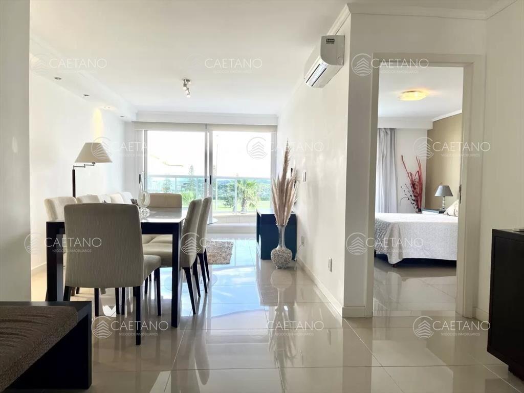 Venta apartamento 2 dormitorios playa mansa Punta