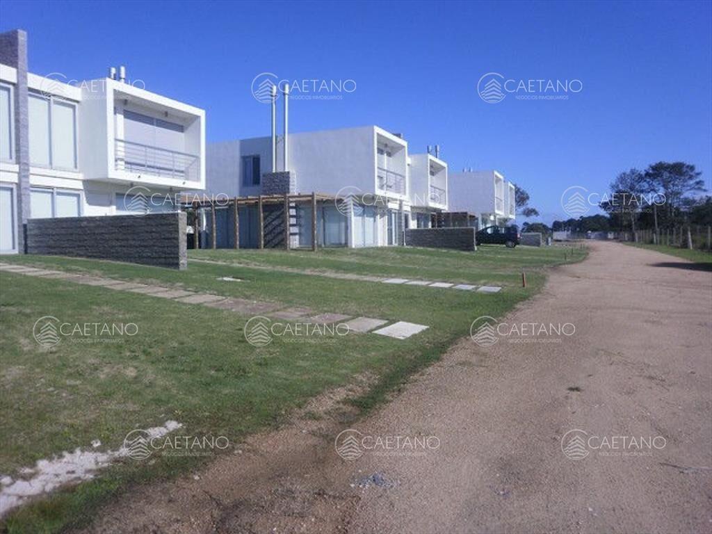 Apartamento en Punta del Este, Brava