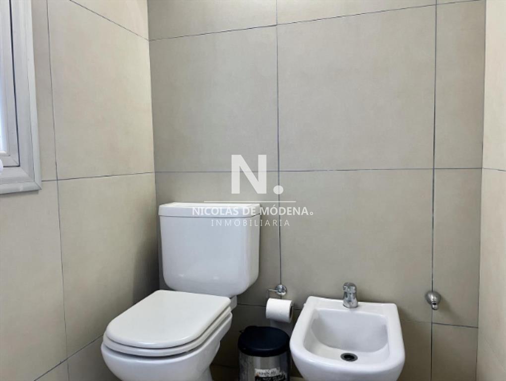 Vende apartamento de 2 dormitorios en Brava- del
