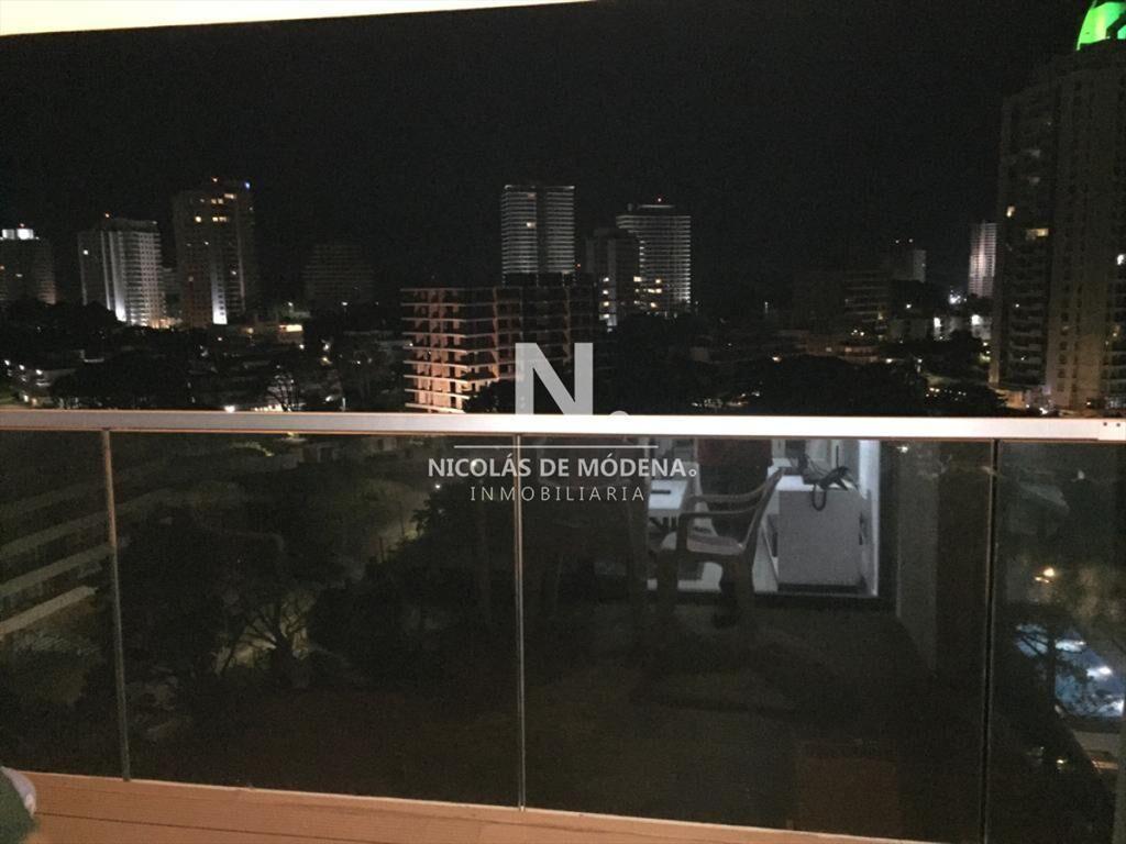 Apartamento de 2 dormitorios en edificio Chronos