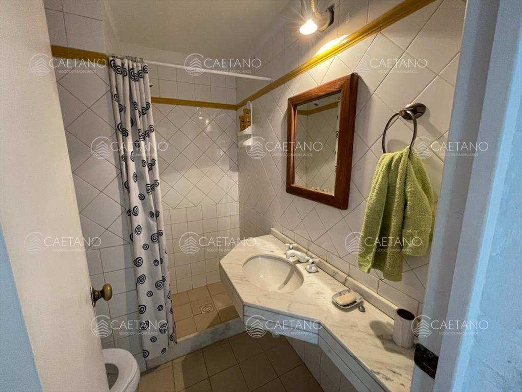 Casa en Alquiler de 4 dormitorios