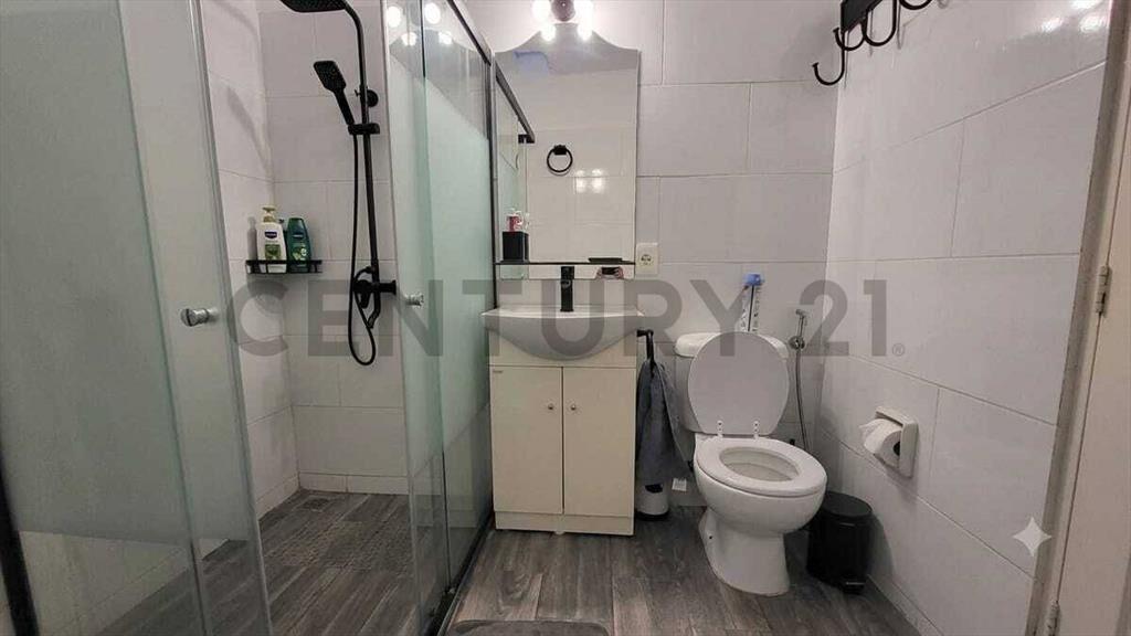 Casa Sobre Belloni/ 585m2/edif 70m2/3Dorm/amplio jardín/B...