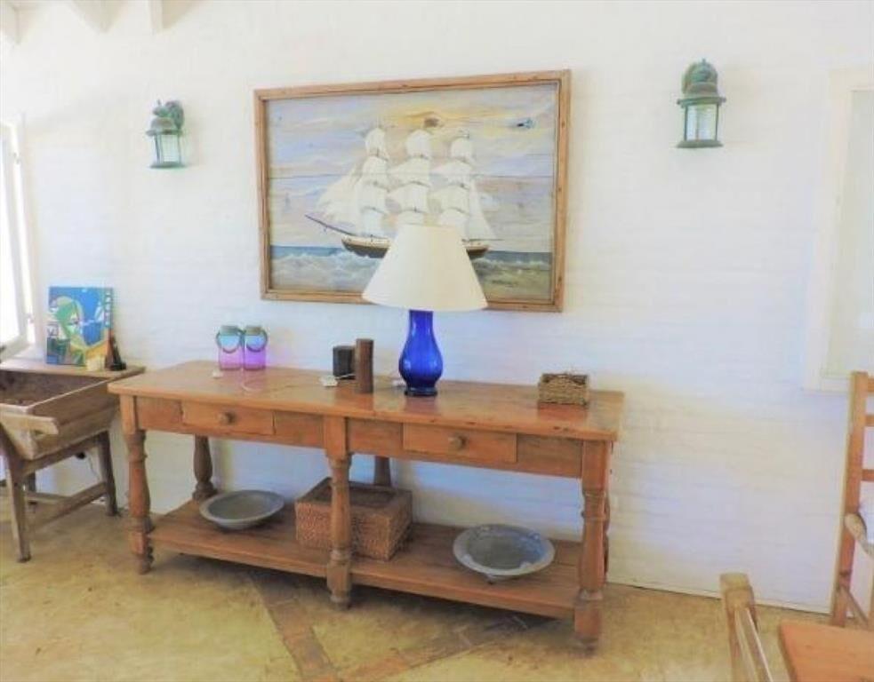 CASA EN VENTA DE 4 DORMITORIOS EN LA BARRA