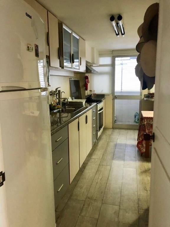 Apartamento totalmente reciclado frente al mar en la Playa