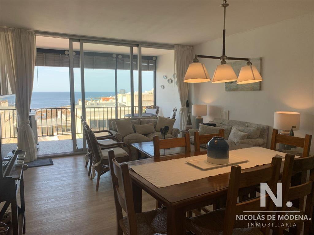 Apartamento reciclado a metros del mar