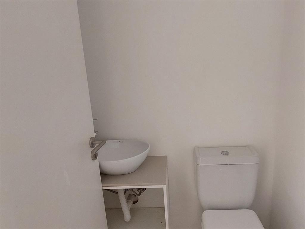 VENTA CASA CARRASCO NORTE 2 DORMITORIOS COCHERA CON RENTA